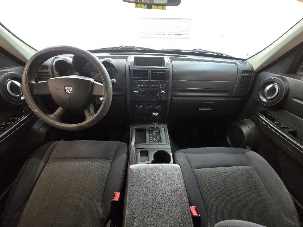 Dodge Nitro Heat 2WD 2011
