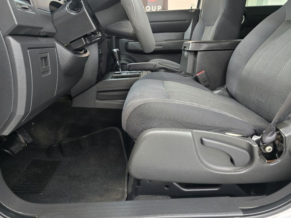 Dodge Nitro Heat 2WD 2011
