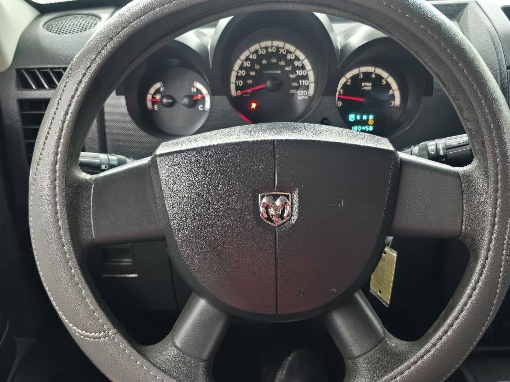 Dodge Nitro Heat 2WD 2011