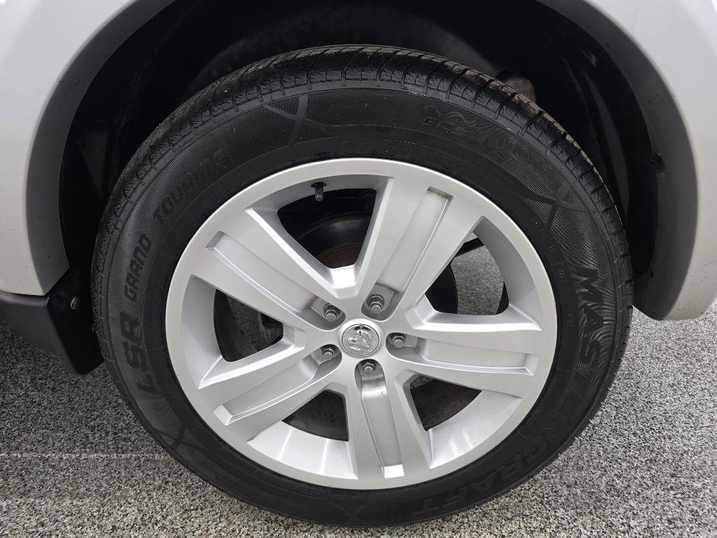 Dodge Nitro Heat 2WD 2011