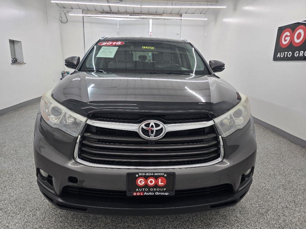 Toyota Highlander XLE FWD V6 2016