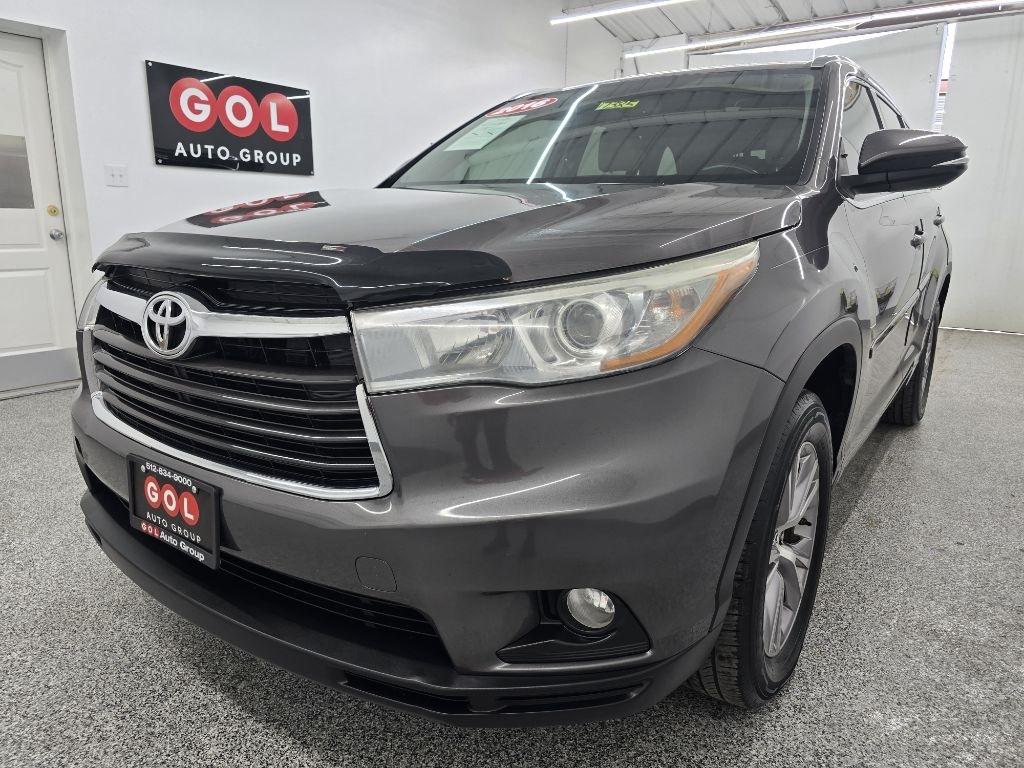 Toyota Highlander XLE FWD V6 2016