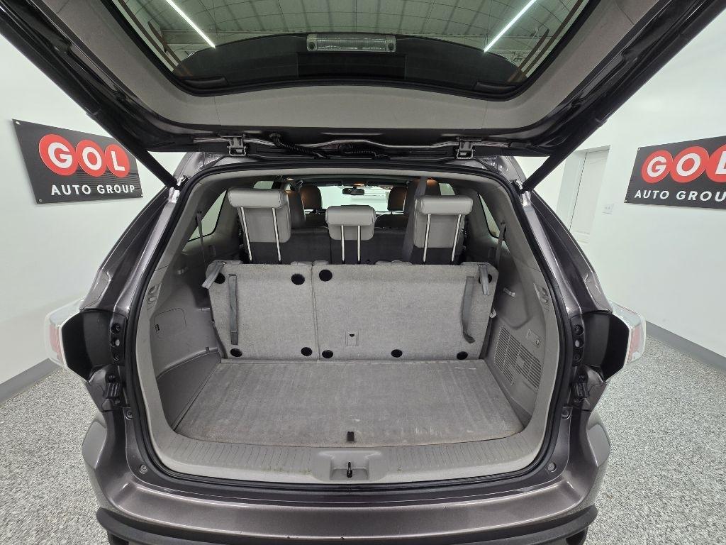 Toyota Highlander XLE FWD V6 2016