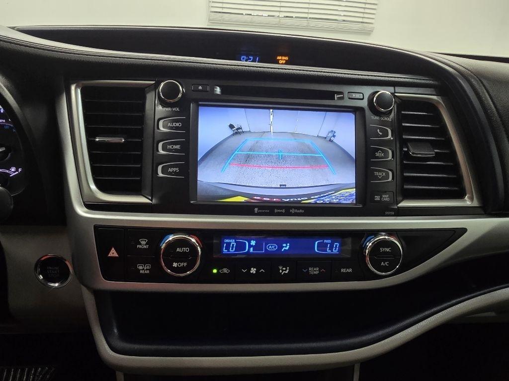 Toyota Highlander XLE FWD V6 2016
