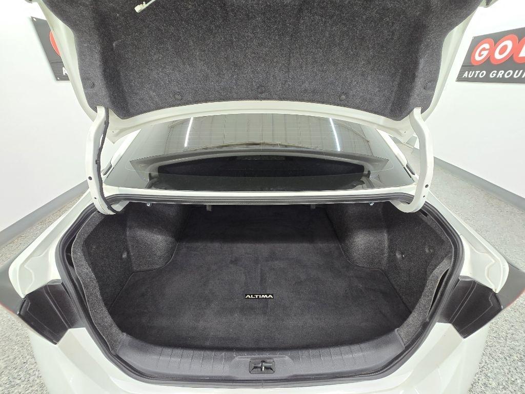 Nissan Altima 2.5 SV 2022
