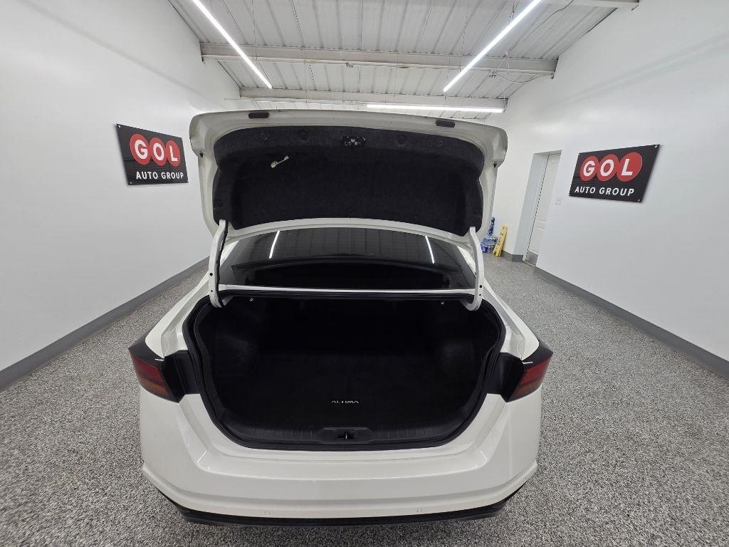 Nissan Altima 2.5 SV 2022