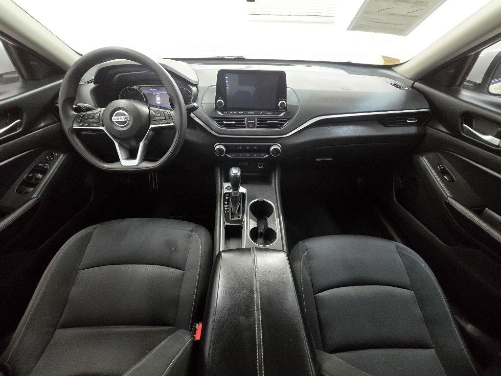 Nissan Altima 2.5 SV 2022