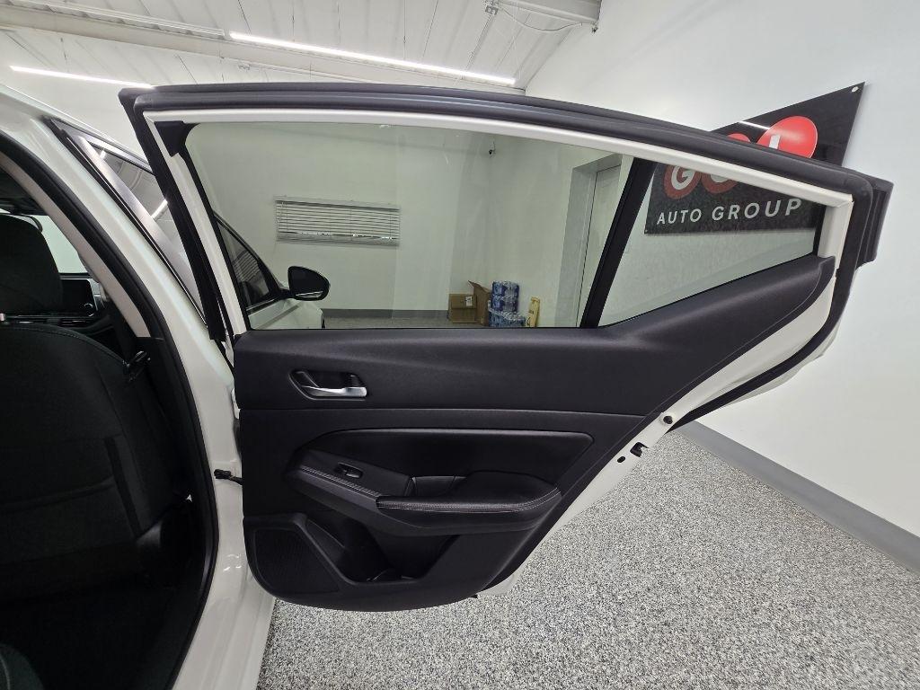 Nissan Altima 2.5 SV 2022