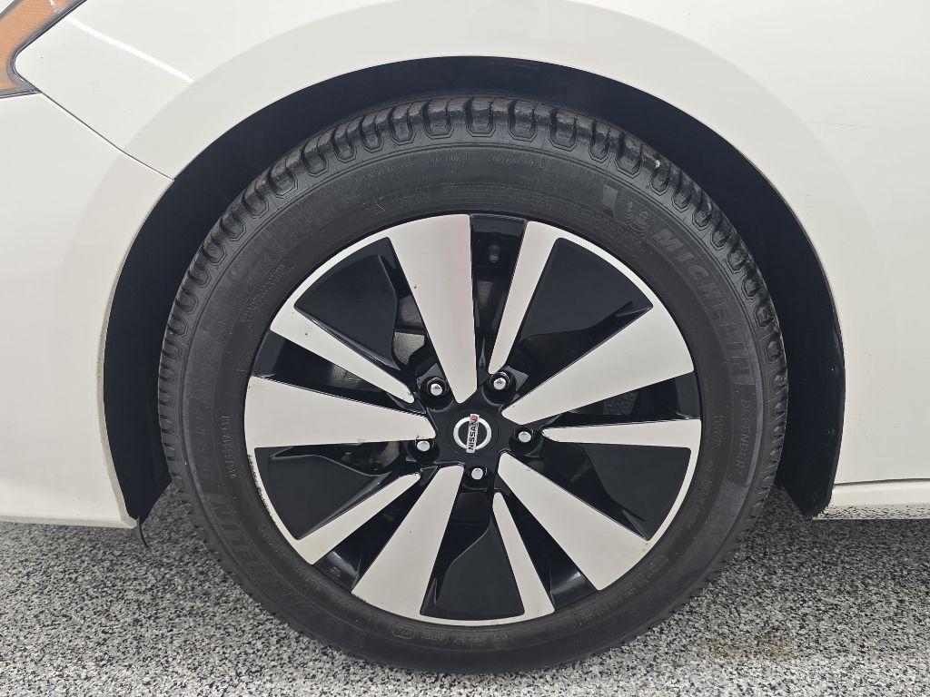 Nissan Altima 2.5 SV 2022