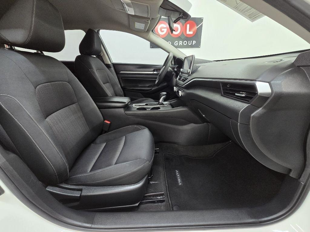 Nissan Altima 2.5 SV 2022