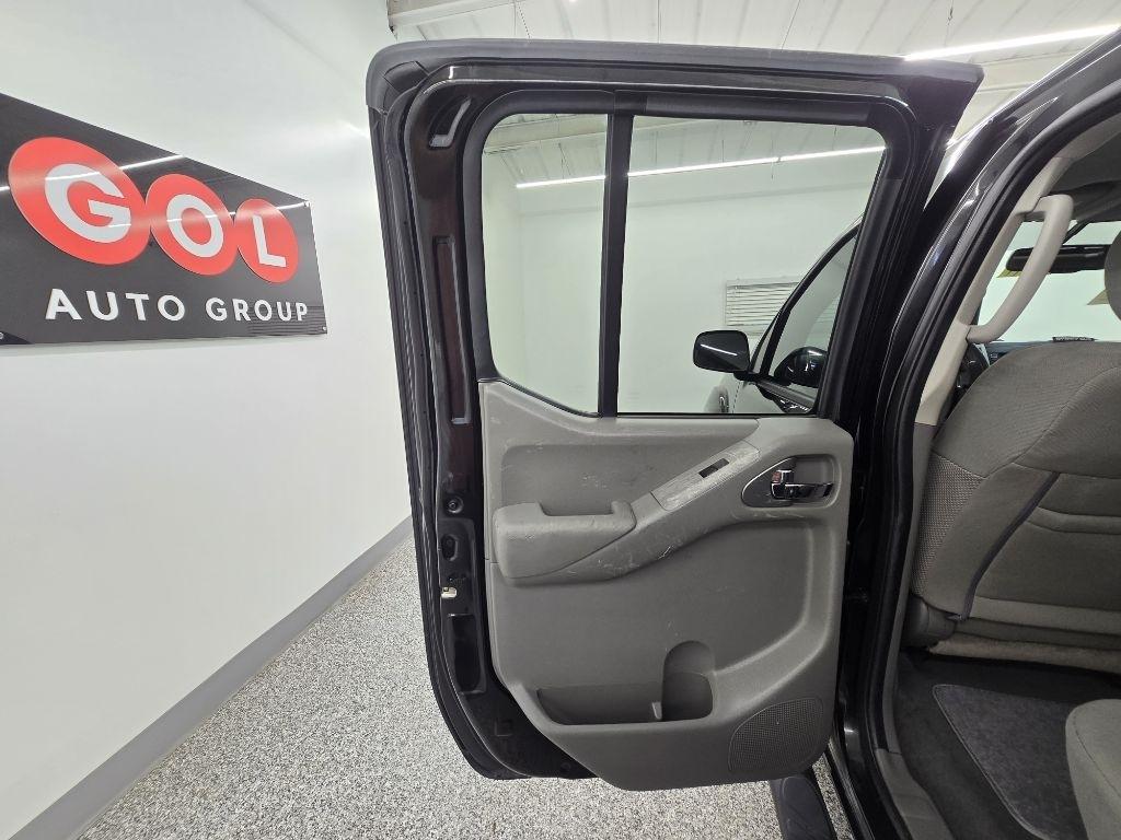 Nissan Frontier S Crew Cab 2WD 2020