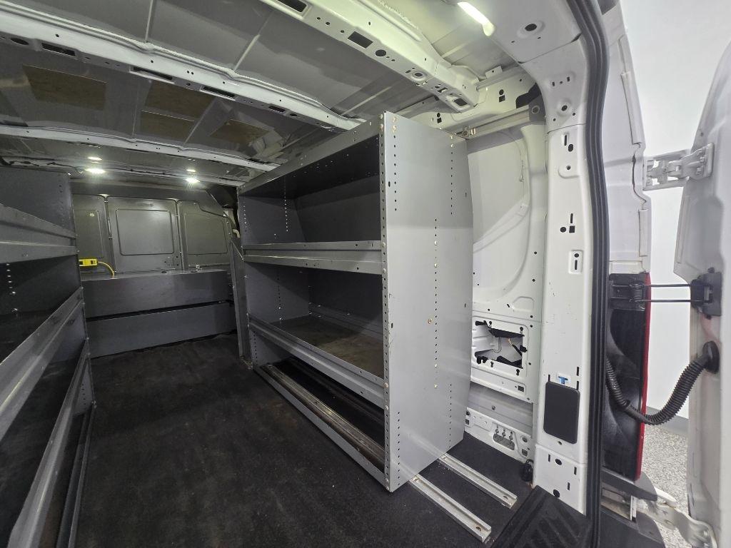 Ford Transit 150 Van Low Roof w/Sliding Pass. 148-in. WB 2017