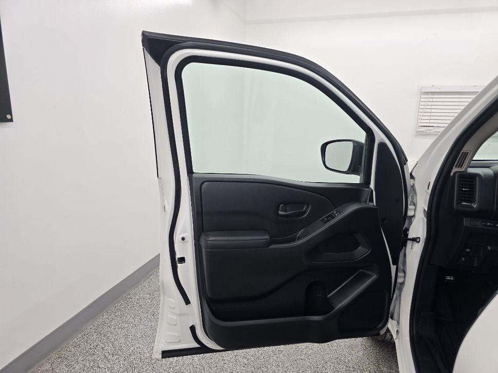 Nissan Frontier S King Cab 2WD 2022