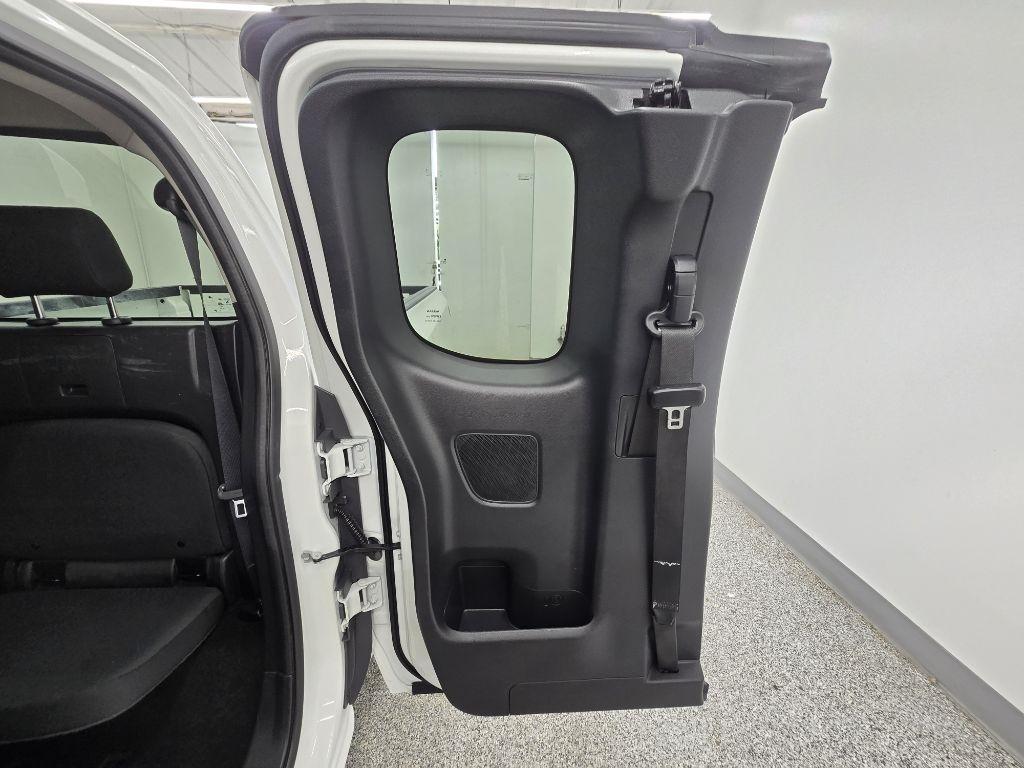 Nissan Frontier S King Cab 2WD 2022