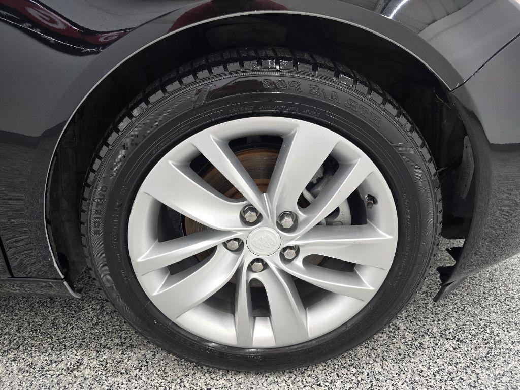 Buick Regal Turbo FWD 2016