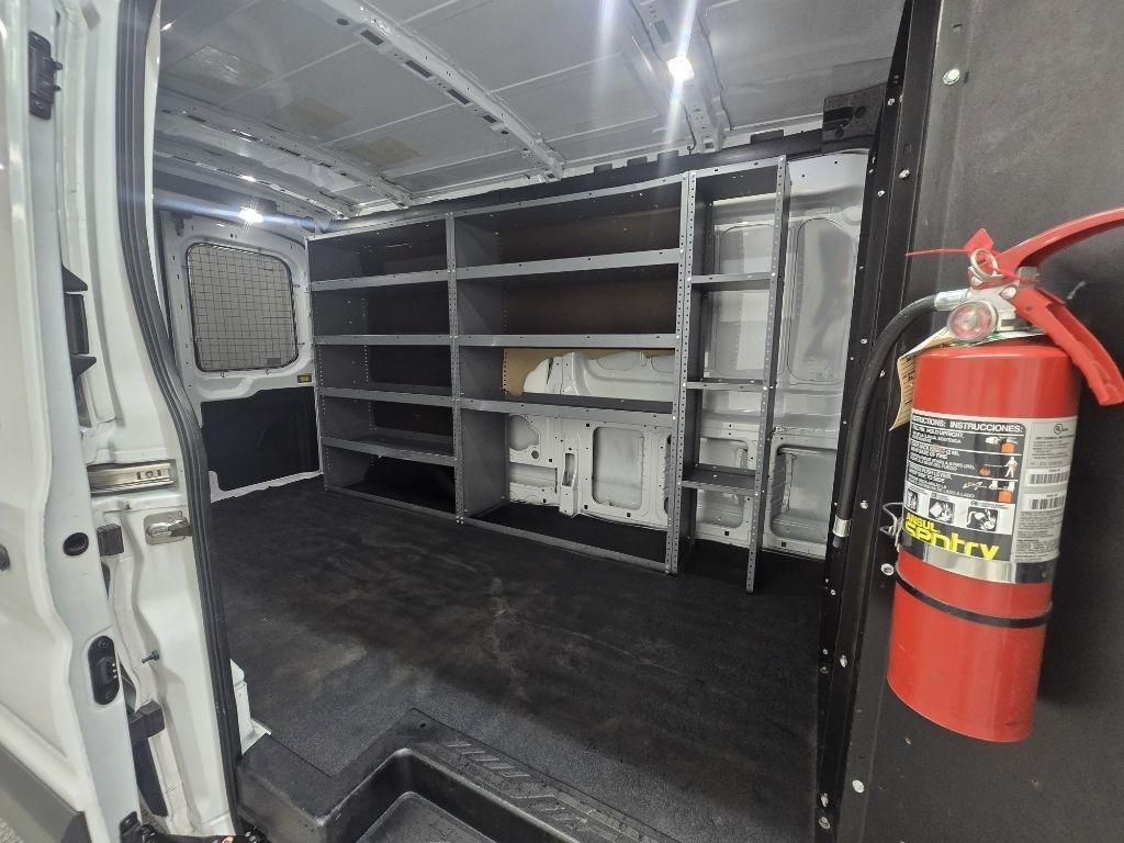 Ford Transit 250 Van Med. Roof w/Sliding Pass. 148-in. WB 2018