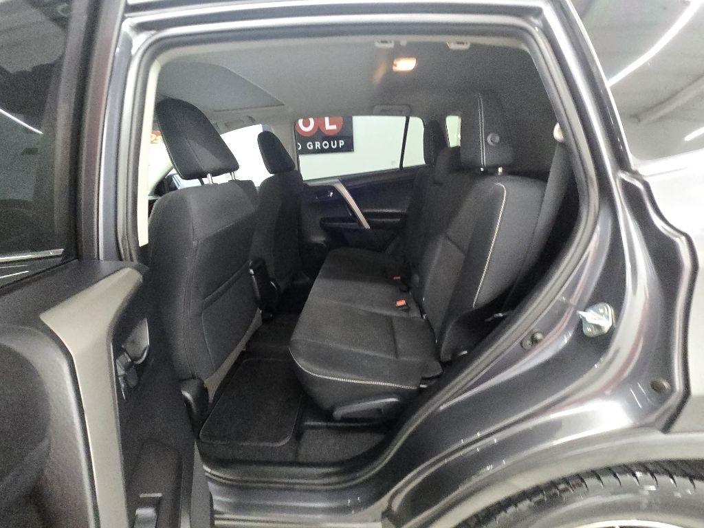 Toyota RAV4 XLE AWD 2018