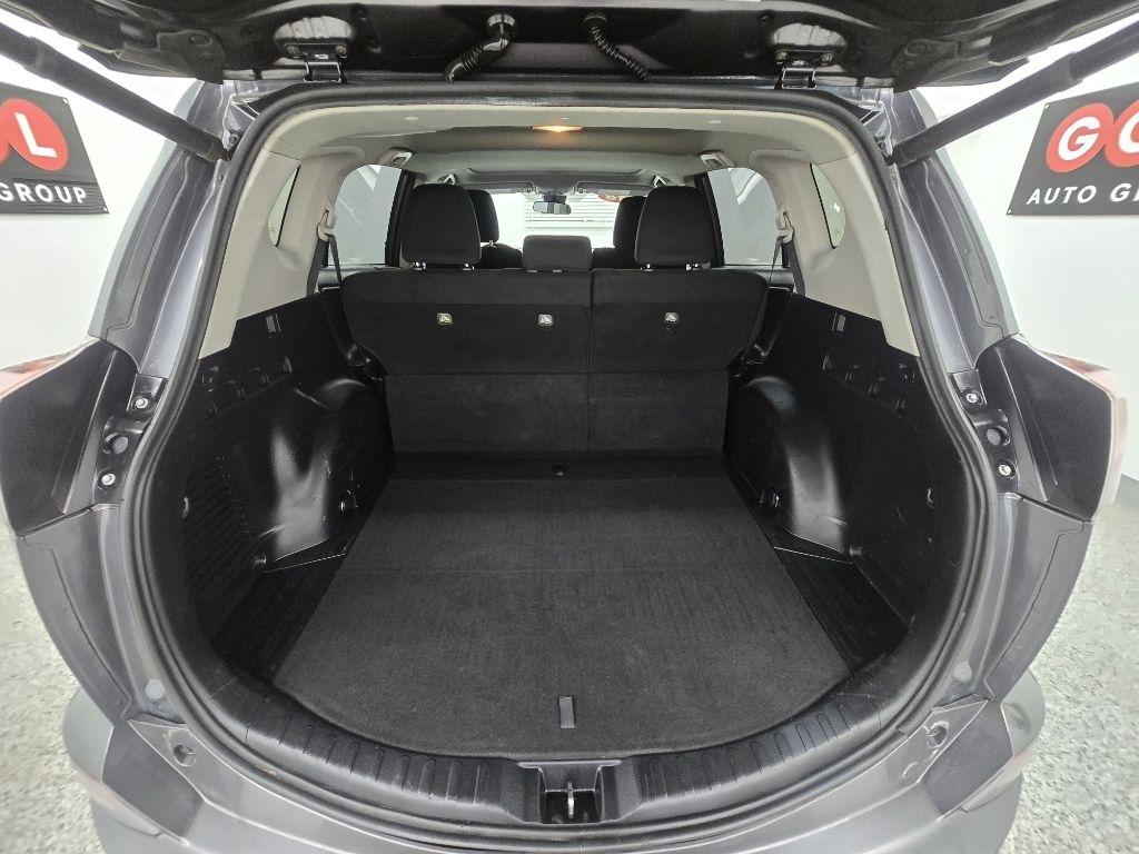 Toyota RAV4 XLE AWD 2018