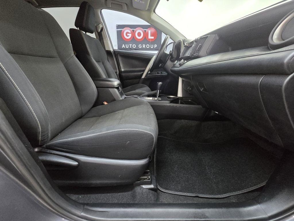 Toyota RAV4 XLE AWD 2018