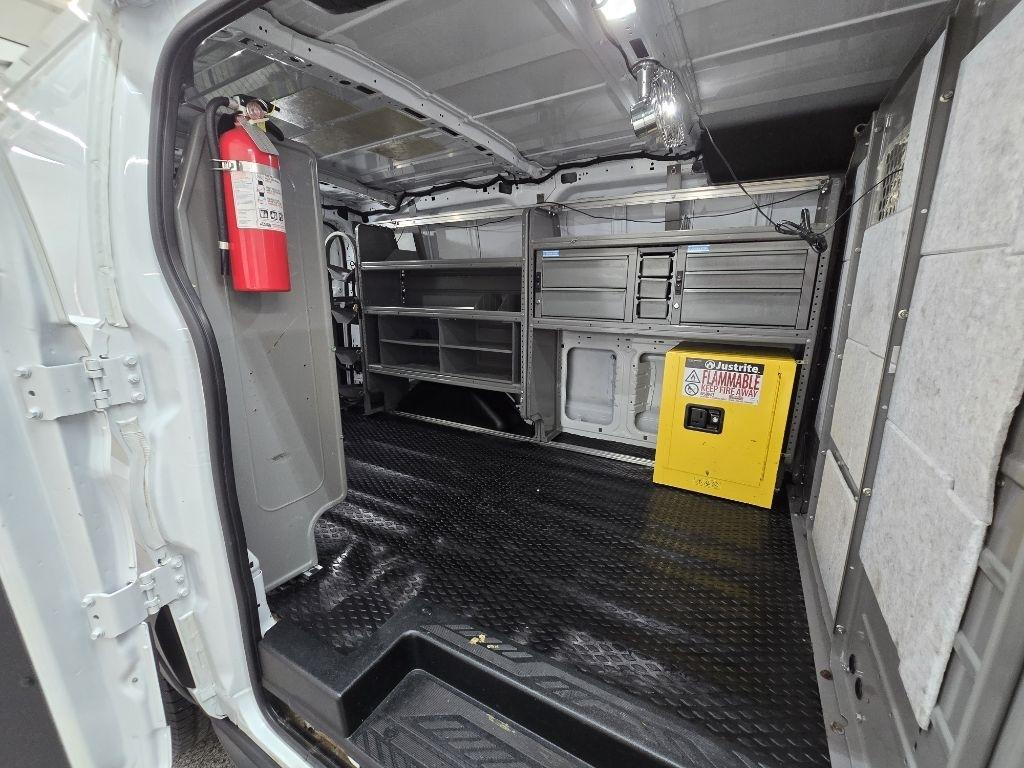 Ford Transit 150 Van Low Roof 60/40 Pass. 130-in. WB 2019
