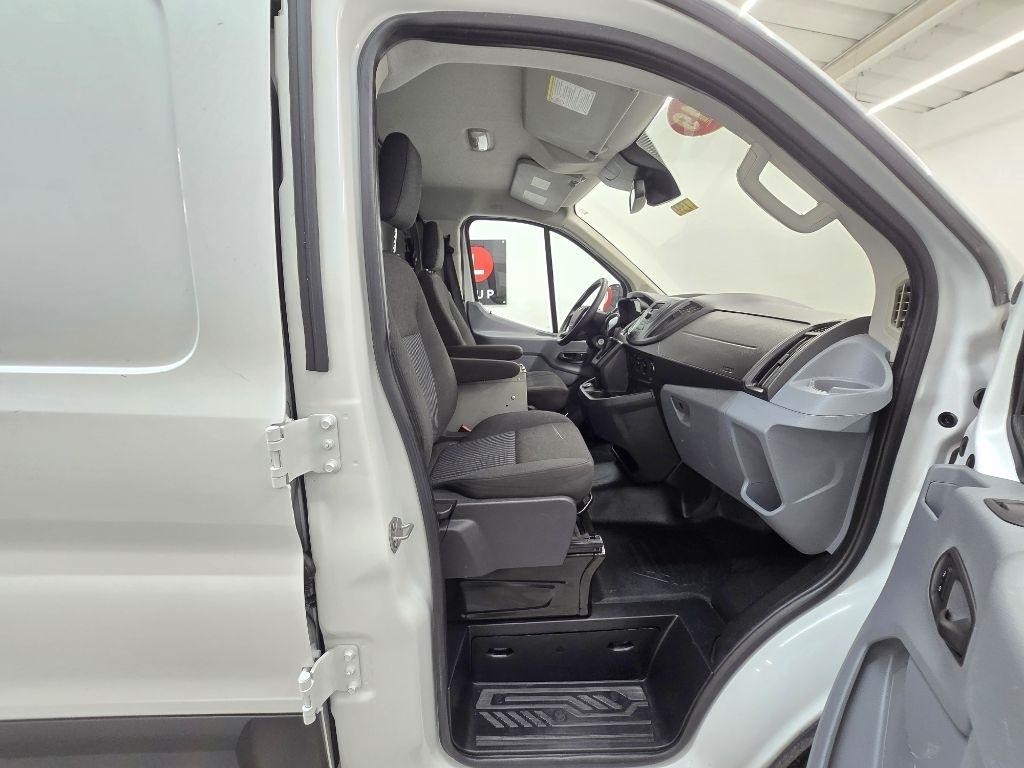 Ford Transit 150 Van Low Roof 60/40 Pass. 130-in. WB 2019