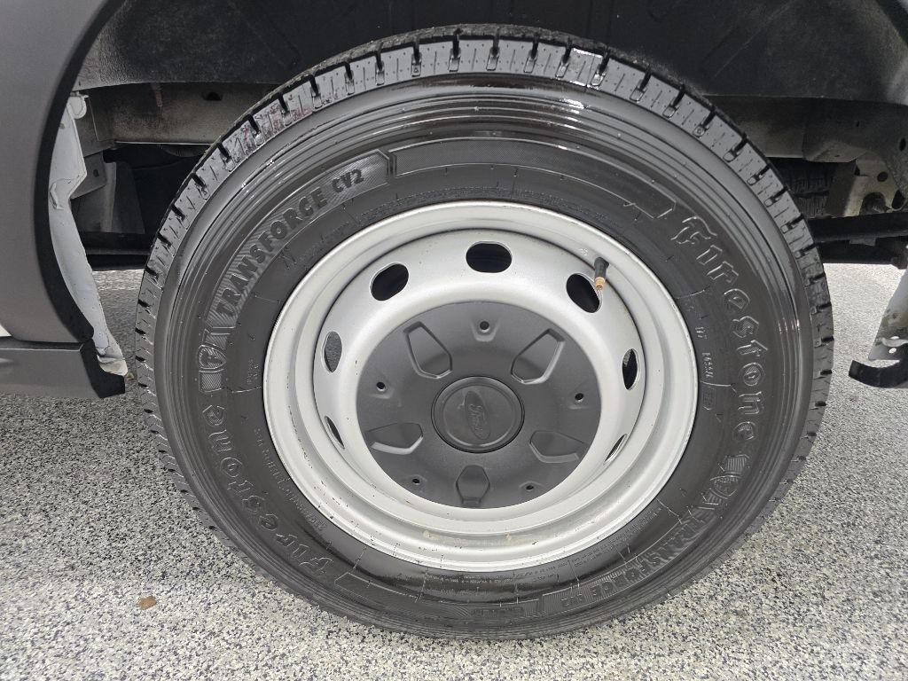 Ford Transit 150 Van Low Roof 60/40 Pass. 130-in. WB 2019