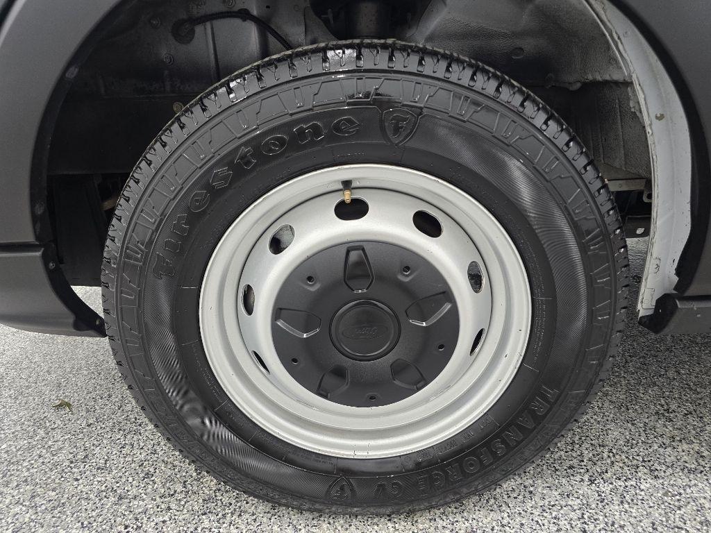 Ford Transit 150 Van Low Roof 60/40 Pass. 130-in. WB 2019