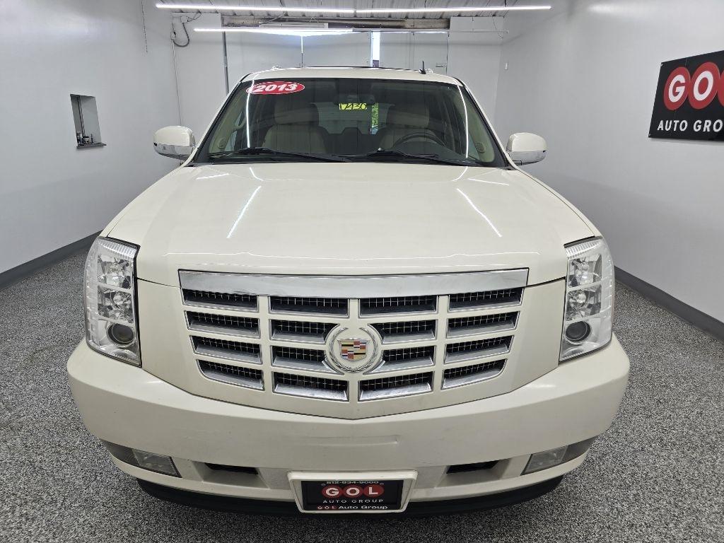 Cadillac Escalade 2WD Luxury 2013
