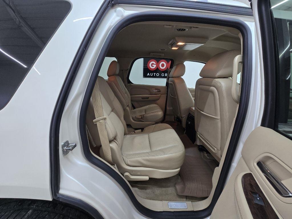 Cadillac Escalade 2WD Luxury 2013