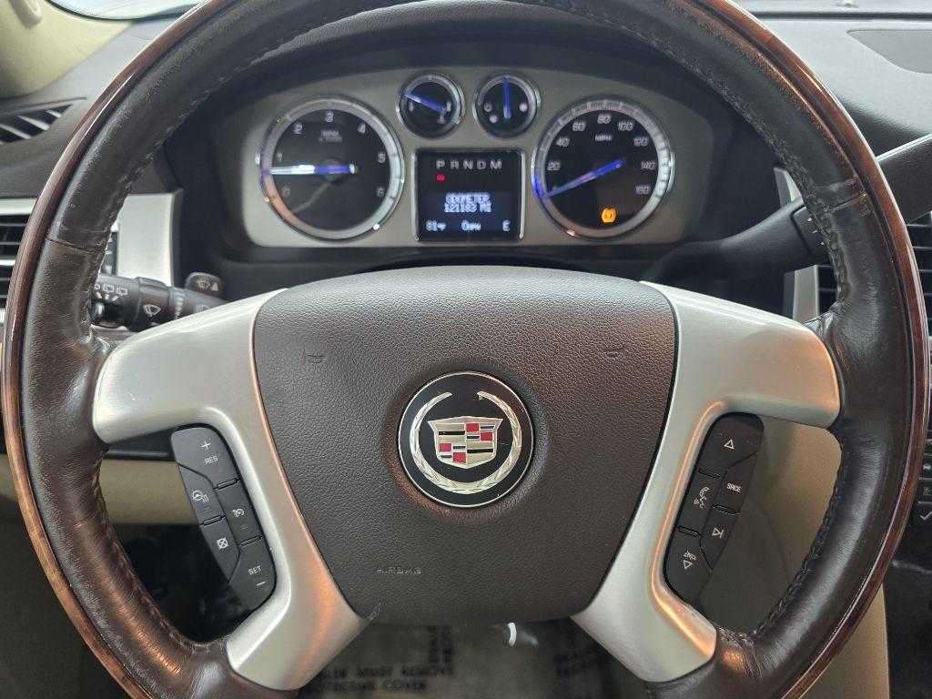 Cadillac Escalade 2WD Luxury 2013