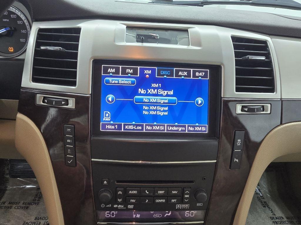 Cadillac Escalade 2WD Luxury 2013