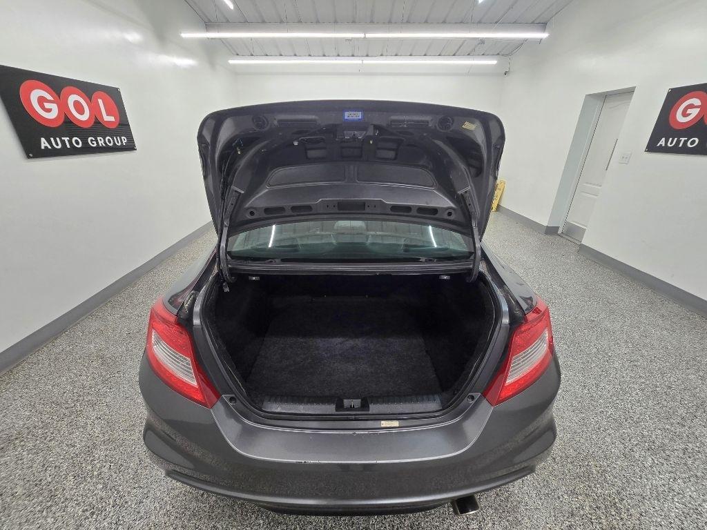 Honda Civic Si Coupe 6-Speed MT 2012