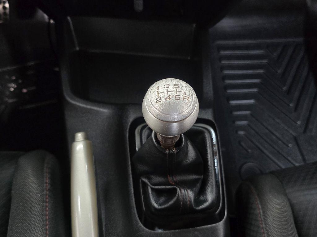 Honda Civic Si Coupe 6-Speed MT 2012