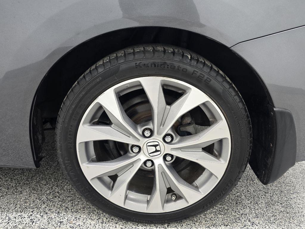 Honda Civic Si Coupe 6-Speed MT 2012