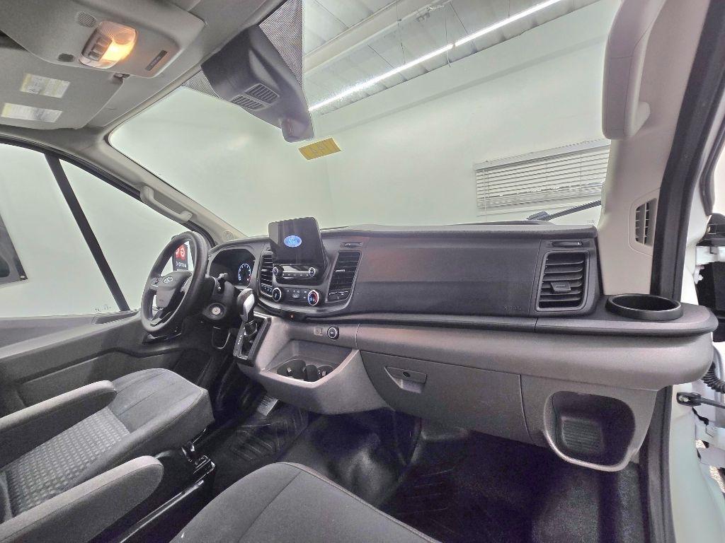 Ford Transit 250 Van Med. Roof w/Sliding Pass. 130-in. WB 2020