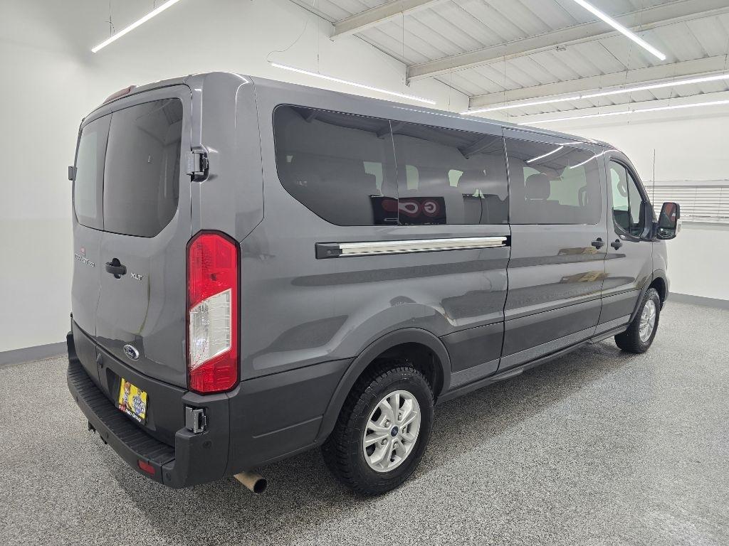 Ford Transit 350 Wagon Low Roof XL w/Sliding Pass. 148-in. WB 2021
