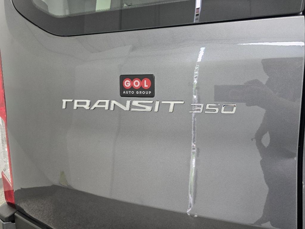 Ford Transit 350 Wagon Low Roof XL w/Sliding Pass. 148-in. WB 2021
