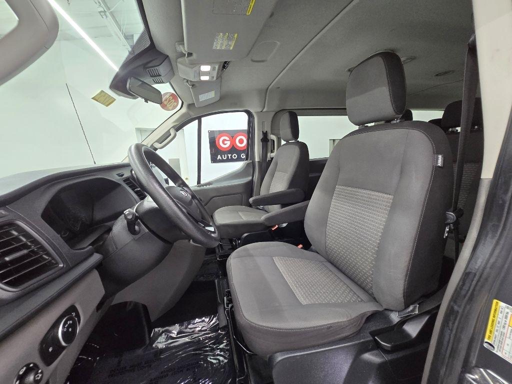 Ford Transit 350 Wagon Low Roof XL w/Sliding Pass. 148-in. WB 2021
