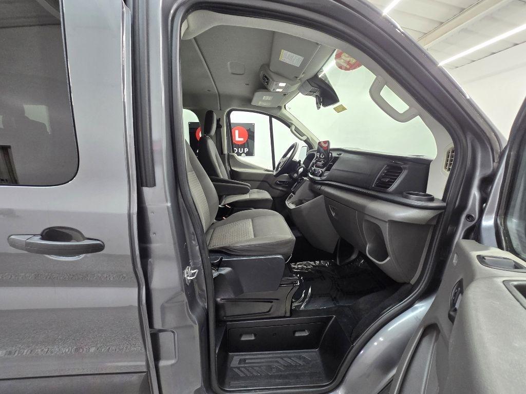 Ford Transit 350 Wagon Low Roof XL w/Sliding Pass. 148-in. WB 2021