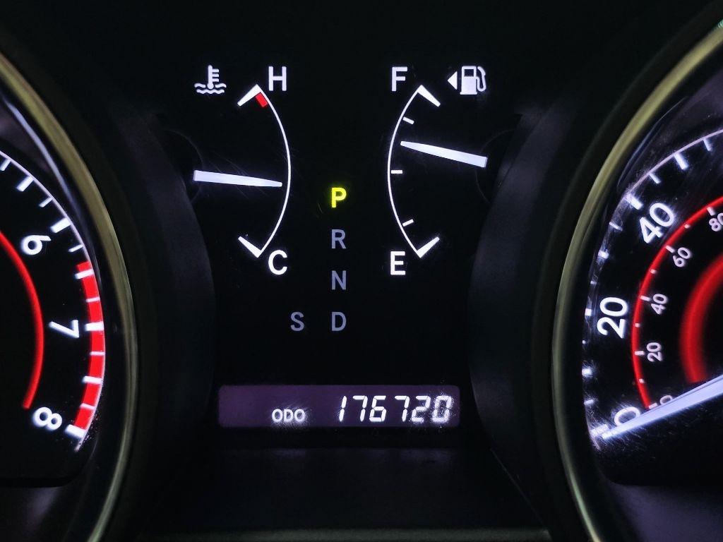 Toyota Highlander Limited 2WD 2013