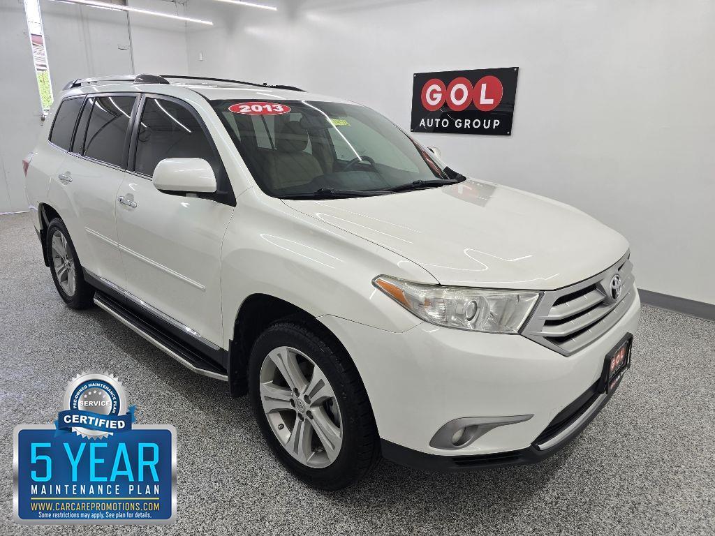 Toyota Highlander Limited 2WD 2013