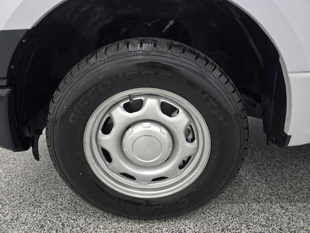 Ford F-150 XL SuperCab 6.5-ft. Bed 2WD 2016