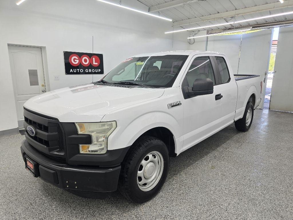 Ford F-150 XL SuperCab 6.5-ft. Bed 2WD 2016