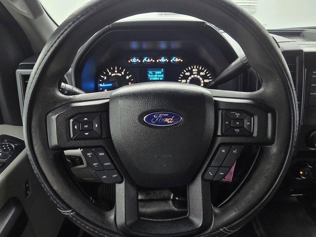 Ford F-150 XL SuperCab 6.5-ft. Bed 2WD 2016