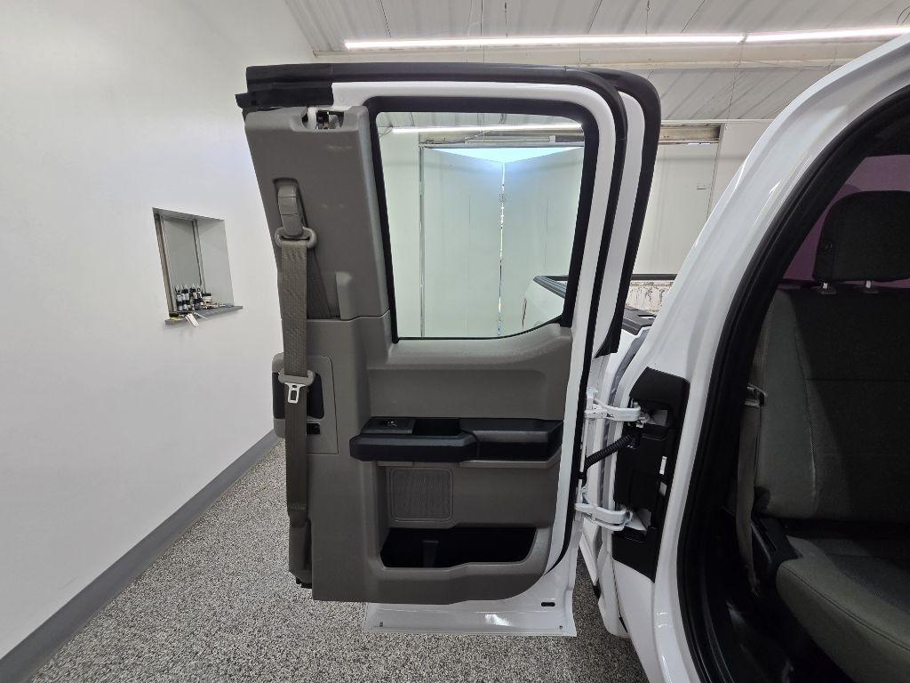 Ford F-150 XL SuperCab 6.5-ft. Bed 2WD 2016