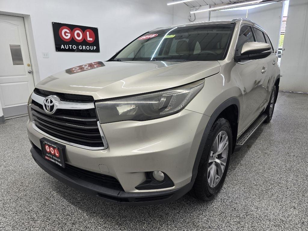 Toyota Highlander XLE FWD V6 2015
