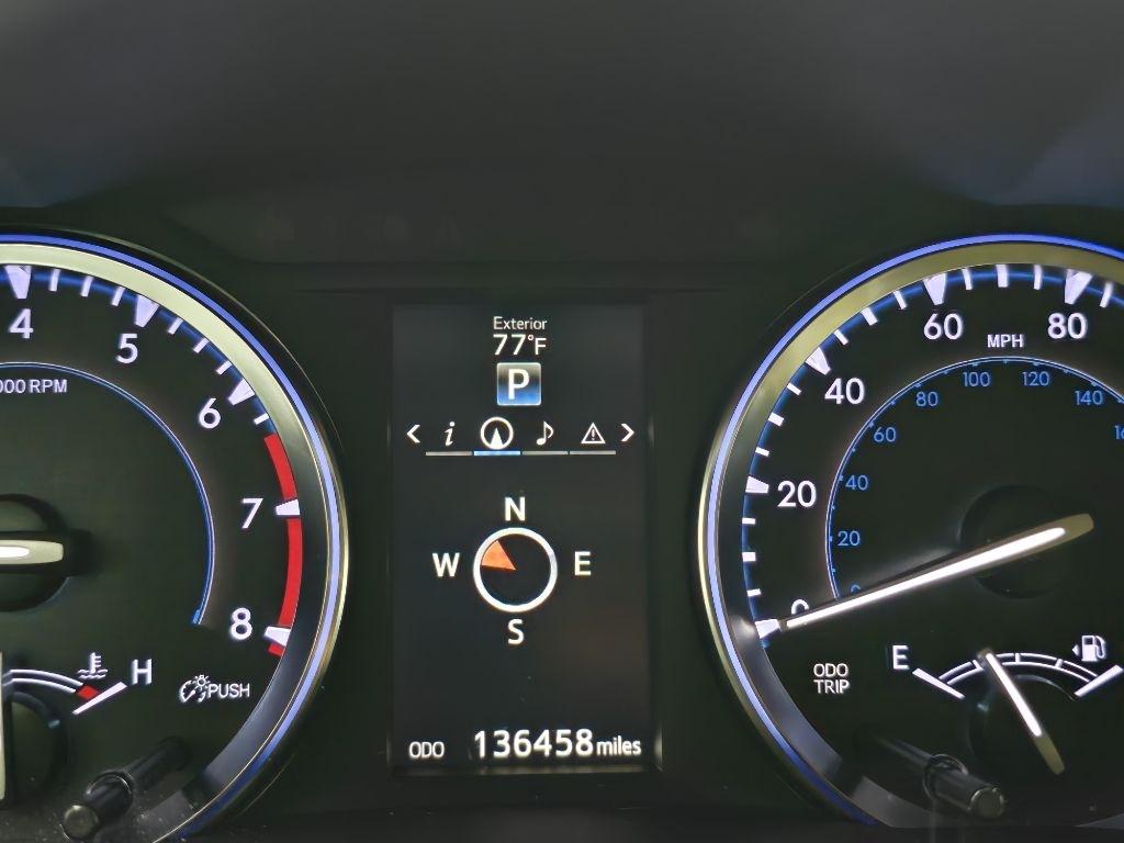 Toyota Highlander XLE FWD V6 2015