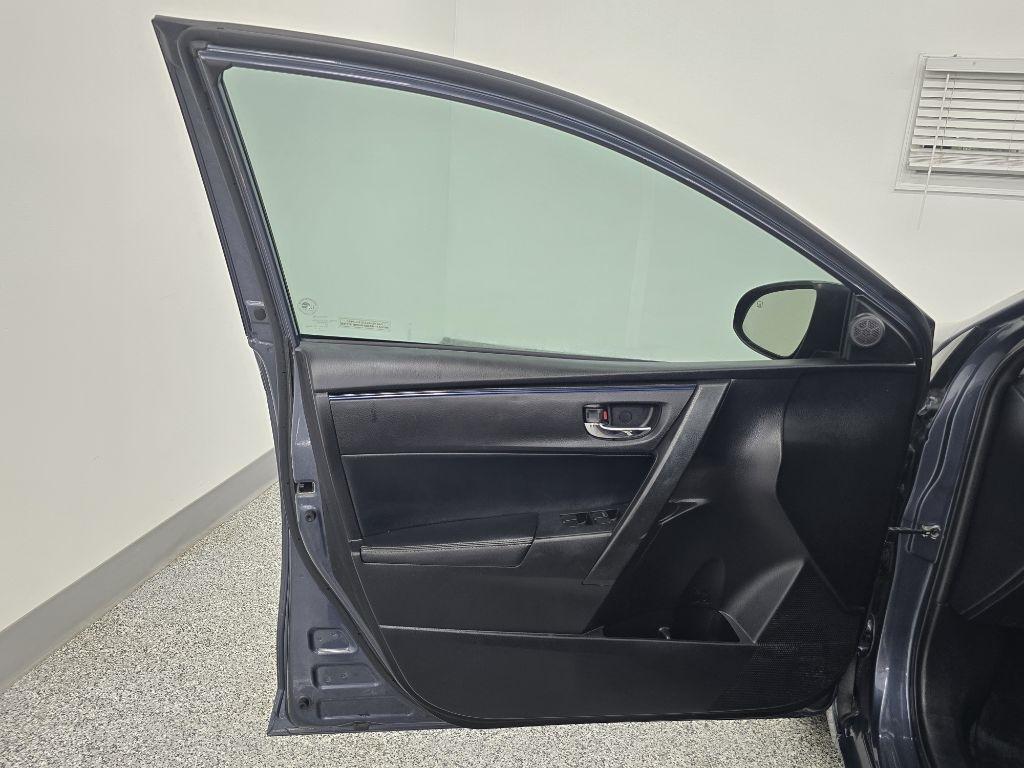 Toyota Corolla L CVT 2018