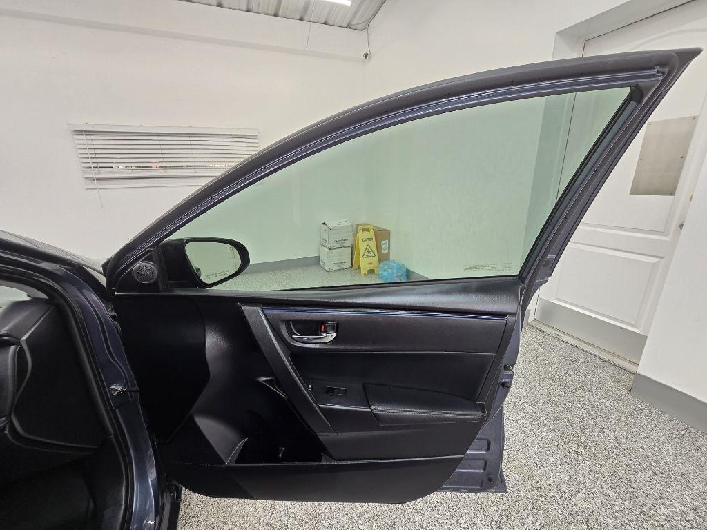 Toyota Corolla L CVT 2018