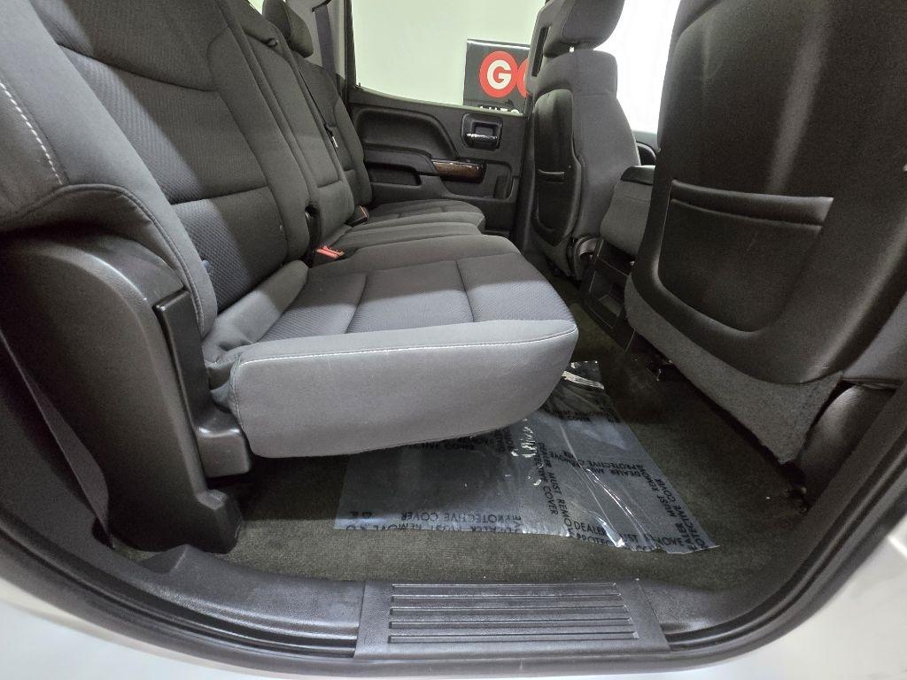 GMC Sierra 1500 SLE Crew Cab Long Box 2WD 2015